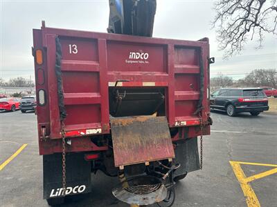 2005 Peterbilt 335 Dump Truck   - Photo 4 - Elkhart, IN 46514