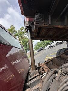 2005 Peterbilt 335 Dump Truck   - Photo 18 - Elkhart, IN 46514