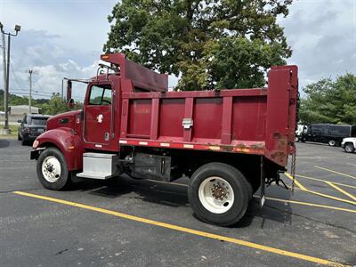 2005 Peterbilt 335 Dump Truck   - Photo 5 - Elkhart, IN 46514