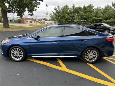 2015 Hyundai SONATA Limited   - Photo 3 - Elkhart, IN 46514