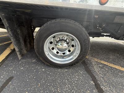 2025 Freightliner M2 106 - Photo 15 - Elkhart, IN 46514