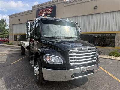 2025 Freightliner M2 106 - Photo 2 - Elkhart, IN 46514