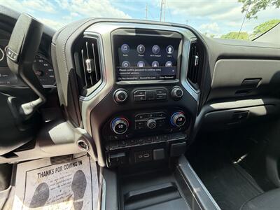 2020 Chevrolet Silverado 1500 RST - Photo 16 - Elkhart, IN 46514