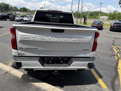 2020 Chevrolet Silverado 1500 RST - Photo 6 - Elkhart, IN 46514
