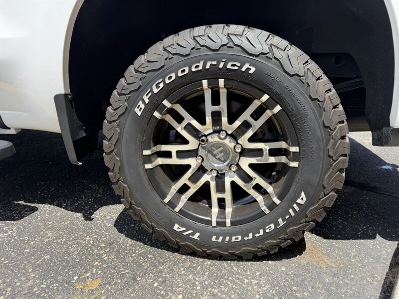 2020 Chevrolet Silverado 1500 RST - Photo 23 - Elkhart, IN 46514