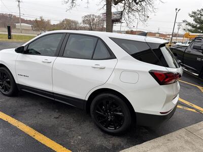 2023 Chevrolet Equinox LS   - Photo 3 - Elkhart, IN 46514