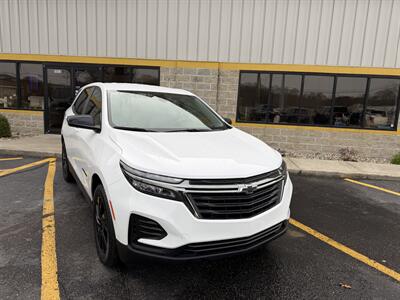 2023 Chevrolet Equinox LS   - Photo 9 - Elkhart, IN 46514