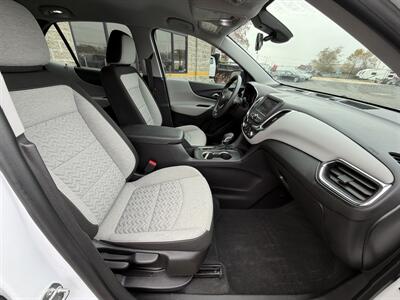 2023 Chevrolet Equinox LS   - Photo 11 - Elkhart, IN 46514