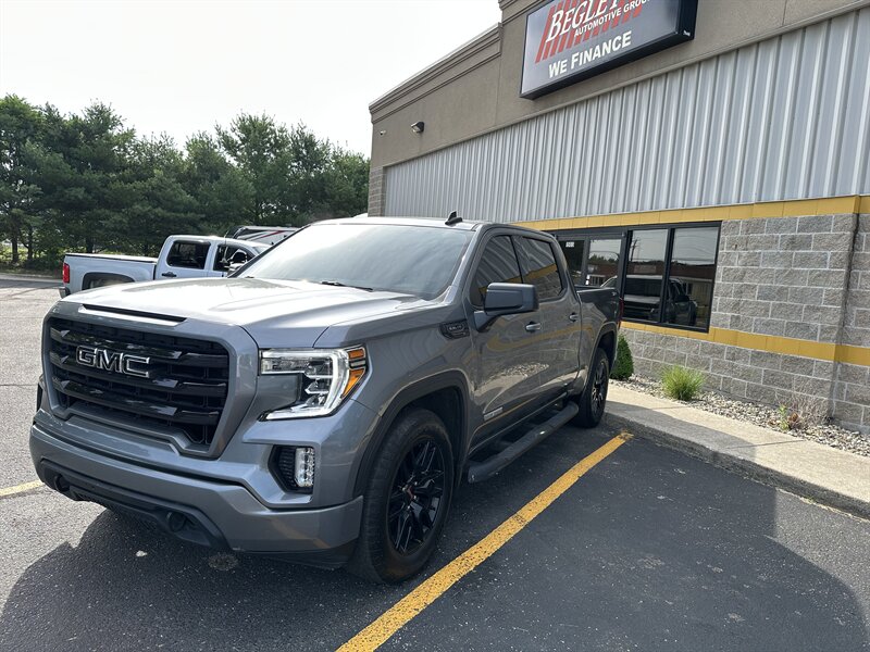 2021 GMC Sierra 1500 Elevation - Photo 1 - Elkhart, IN 46514