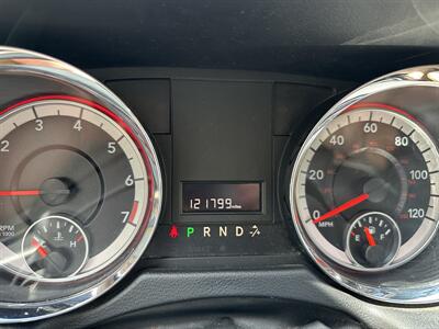2015 Dodge Grand Caravan SXT   - Photo 21 - Elkhart, IN 46514