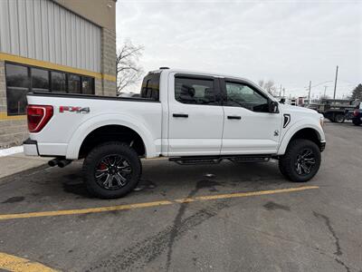 2021 Ford F-150 XLT - Photo 7 - Elkhart, IN 46514