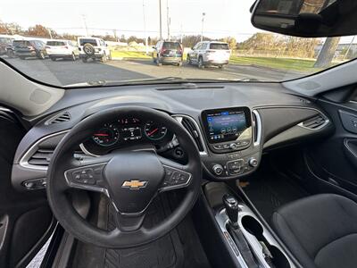 2020 Chevrolet Malibu LS   - Photo 13 - Elkhart, IN 46514