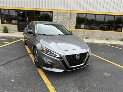 2019 Nissan Altima 2.5 SR   - Photo 16 - Elkhart, IN 46514