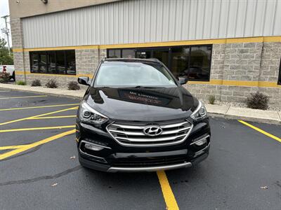 2017 Hyundai SANTA FE Sport 2.4L   - Photo 12 - Elkhart, IN 46514