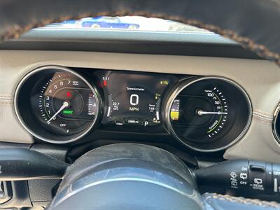 2022 Jeep Wrangler Unlimited High Altitude 4xe   - Photo 10 - Elkhart, IN 46514