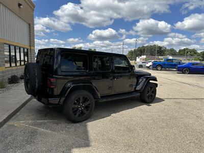 2022 Jeep Wrangler Unlimited High Altitude 4xe   - Photo 2 - Elkhart, IN 46514