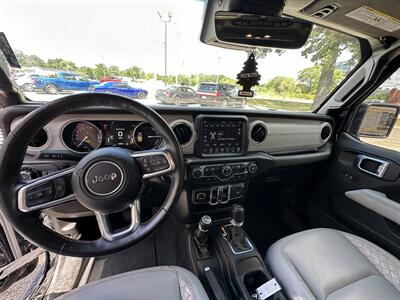 2022 Jeep Wrangler Unlimited High Altitude 4xe   - Photo 9 - Elkhart, IN 46514