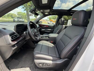 2024 Chevrolet Traverse Z71 - Photo 16 - Elkhart, IN 46514