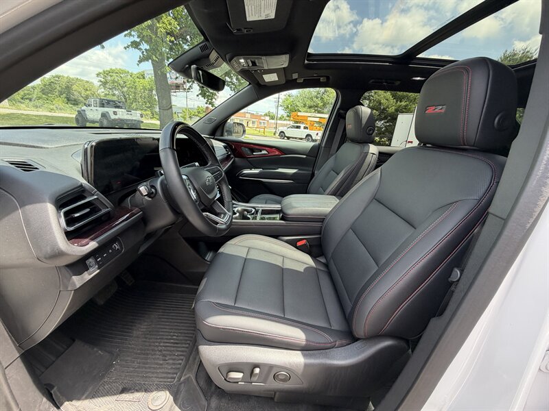 2024 Chevrolet Traverse Z71 - Photo 16 - Elkhart, IN 46514