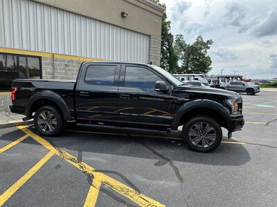 2018 Ford F-150 XLT   - Photo 14 - Elkhart, IN 46514