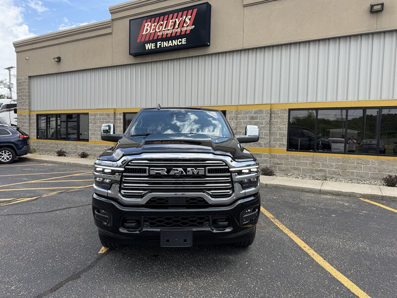 2026 RAM 2500 Laramie - Photo 10 - Elkhart, IN 46514