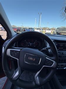 2024 GMC Terrain SLE   - Photo 17 - Elkhart, IN 46514