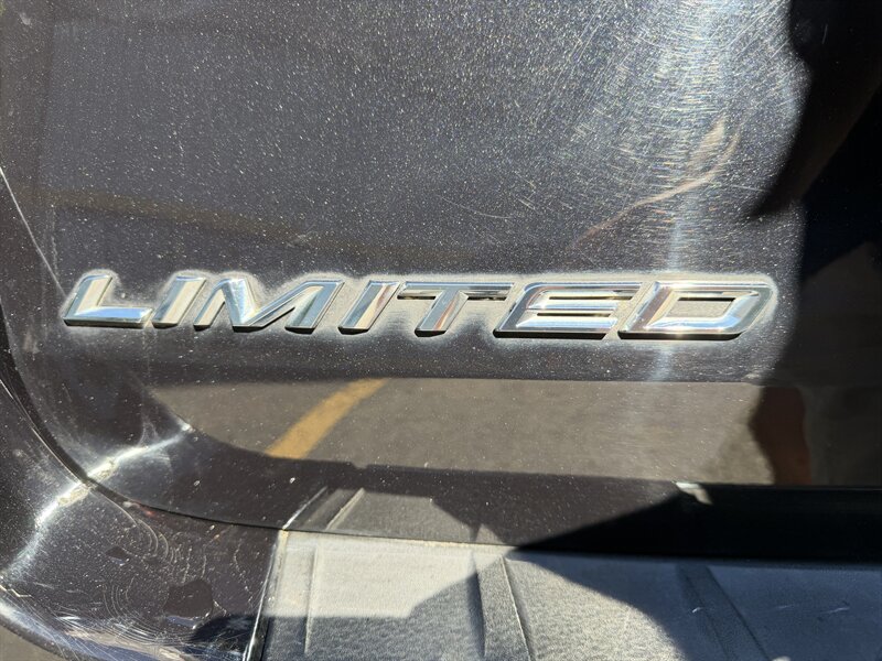 2020 Ford Explorer Limited - Photo 29 - Elkhart, IN 46514