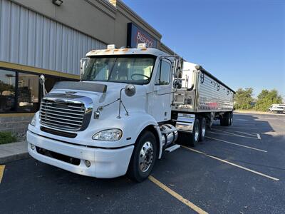 2006 Freightliner Columbia 112