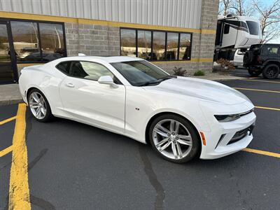 2018 Chevrolet Camaro LT   - Photo 8 - Elkhart, IN 46514