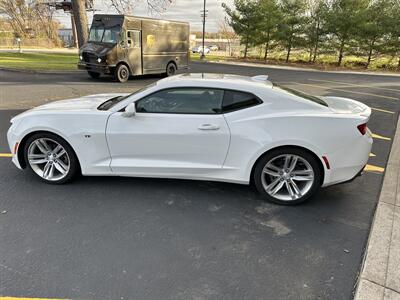 2018 Chevrolet Camaro LT   - Photo 3 - Elkhart, IN 46514