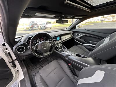 2018 Chevrolet Camaro LT   - Photo 15 - Elkhart, IN 46514