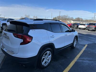 2018 GMC Terrain SLE   - Photo 6 - Elkhart, IN 46514