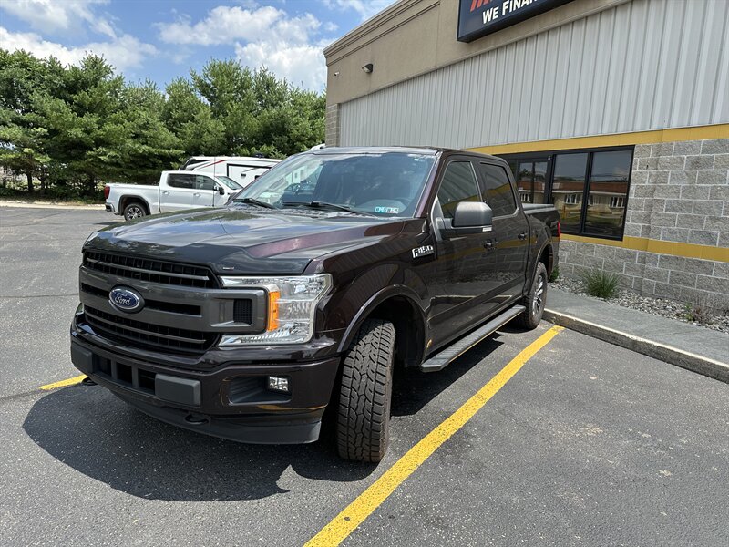 2018 Ford F-150 XLT - Photo 1 - Elkhart, IN 46514