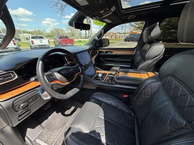 2023 Jeep Grand Wagoneer Series III   - Photo 19 - Elkhart, IN 46514