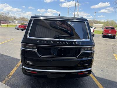 2023 Jeep Grand Wagoneer Series III   - Photo 6 - Elkhart, IN 46514