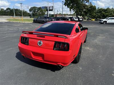 2007 Ford Mustang GT Premium   - Photo 8 - Elkhart, IN 46514