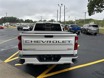 2019 Chevrolet Silverado 1500 RST   - Photo 6 - Elkhart, IN 46514