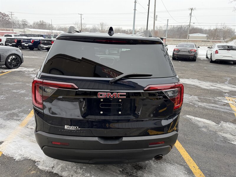 2021 GMC Acadia SLE - Photo 6 - Elkhart, IN 46514