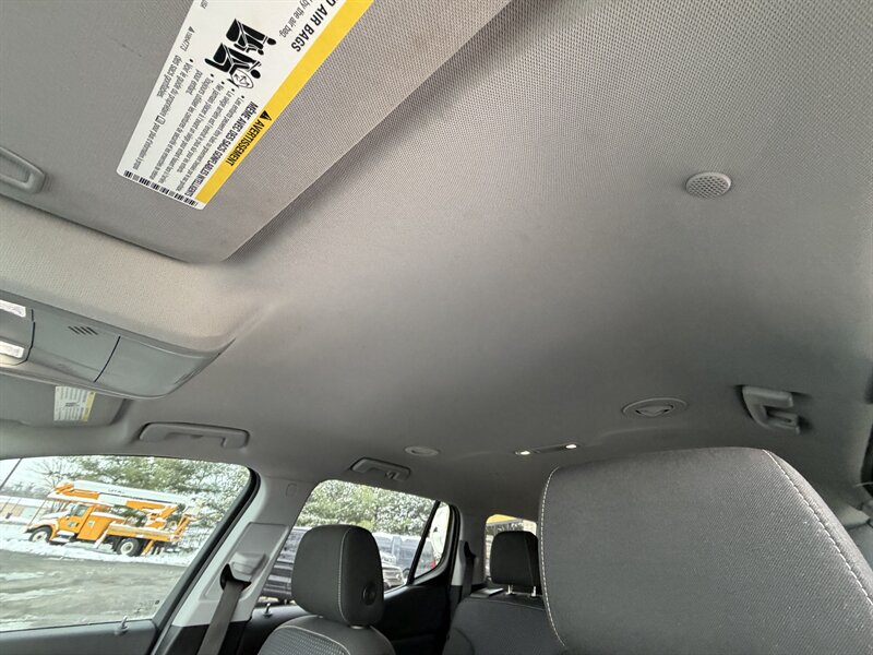 2021 GMC Acadia SLE - Photo 21 - Elkhart, IN 46514