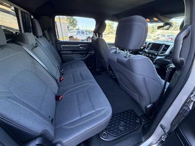 2019 RAM 1500 Big Horn   - Photo 12 - Elkhart, IN 46514