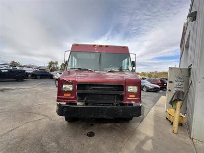 1999 Freightliner Chassis Food Truck   - Photo 4 - Elkhart, IN 46514