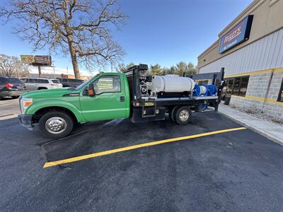 2015 Ford F-350 Super Duty XL   - Photo 2 - Elkhart, IN 46514