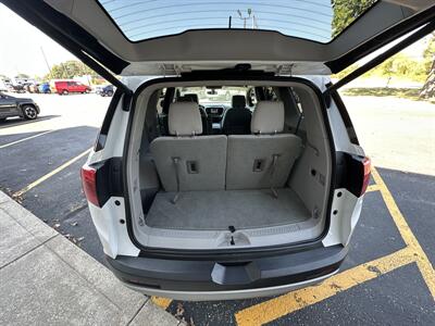 2018 GMC Acadia SLE-2   - Photo 22 - Elkhart, IN 46514