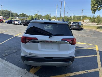 2018 GMC Acadia SLE-2   - Photo 6 - Elkhart, IN 46514
