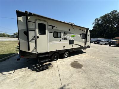 2014 Forest River Vibe Extreme Lite   - Photo 6 - Elkhart, IN 46514