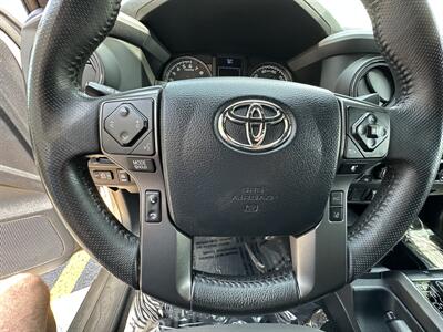 2019 Toyota Tacoma SR5 V6   - Photo 26 - Elkhart, IN 46514