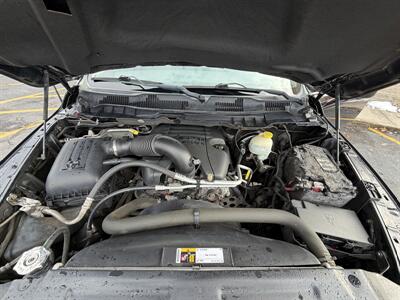 2014 RAM 1500 Express   - Photo 24 - Elkhart, IN 46514