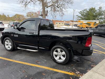 2014 RAM 1500 Express   - Photo 4 - Elkhart, IN 46514