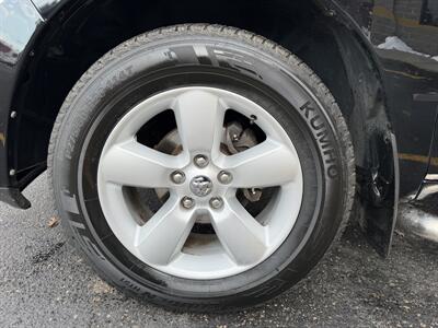 2014 RAM 1500 Express   - Photo 15 - Elkhart, IN 46514