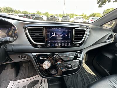 2019 Chrysler Pacifica Touring L Plus   - Photo 25 - Elkhart, IN 46514
